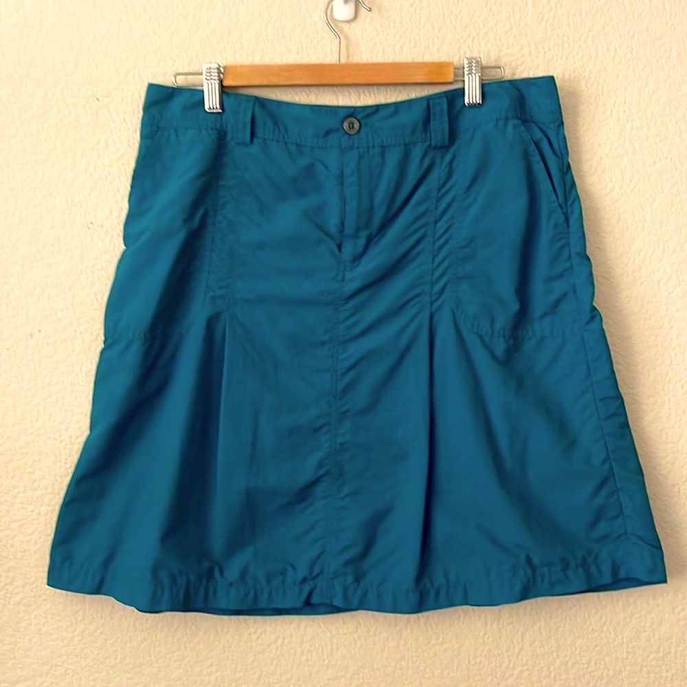 Eddie Bauer sport skirt — L
